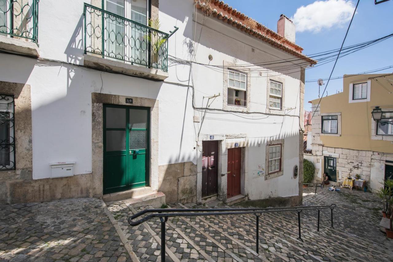Alfama Typical Beco Da Adica Apartment Lisboa Екстериор снимка