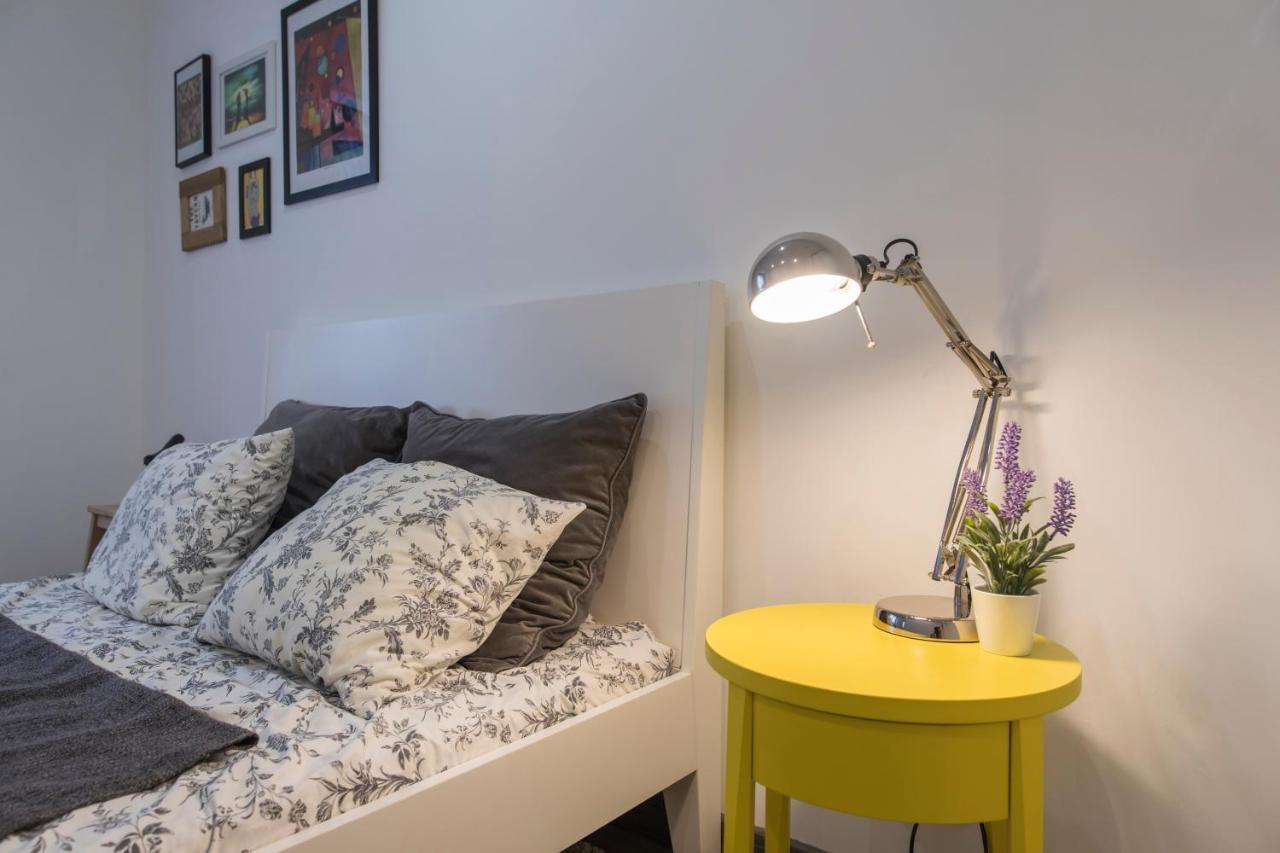 Alfama Typical Beco Da Adica Apartment Lisboa Екстериор снимка